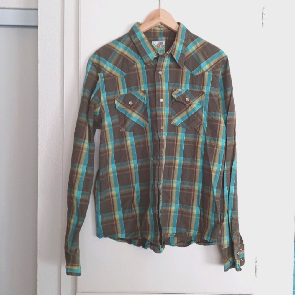 Hollister long sleeve snap button